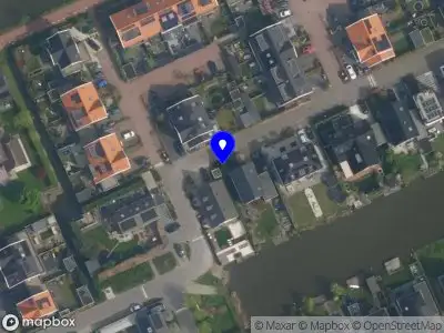 Ambulance met grote spoed naar de Kievitlande in Pijnacker