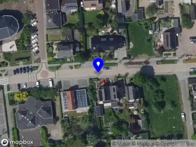 Ambulance met grote spoed naar de Schoolstraat in Oud-Alblas