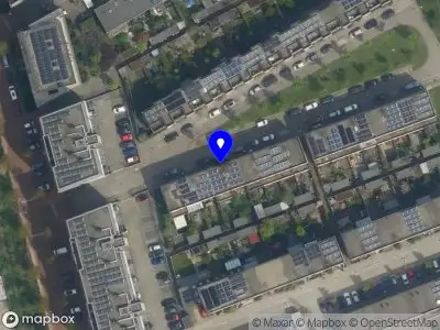 Ambulance met grote spoed naar de Engelsestraat in Delft