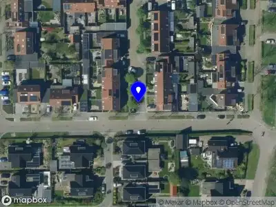 Ambulance met grote spoed naar de Thalia in Limmen