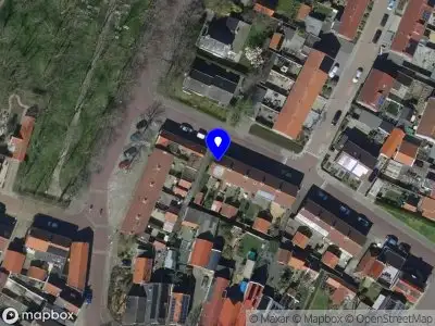 Ambulance met grote spoed naar de Bernhardstraat in Oude-Tonge