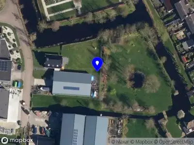 Brandweer met gepaste spoed naar de Pontdyk in Langweer vanwege stankoverlast