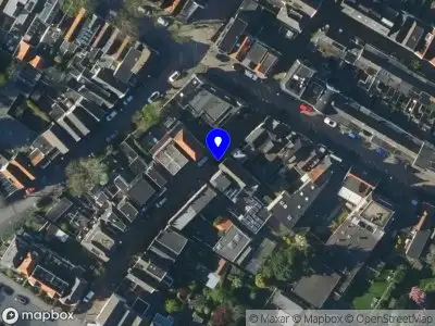 Ambulance met grote spoed naar de Metiusstraat in Alkmaar