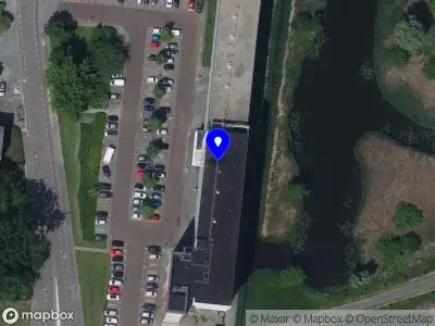 Ambulance met grote spoed naar de Leeuwstraat in Dordrecht