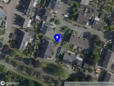 Brandweer met grote spoed naar de Schout van Daelenstraat in Panningen vanwege afhijsen patient