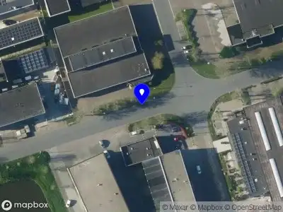 Ambulance met grote spoed naar de Kernweg in Hoorn