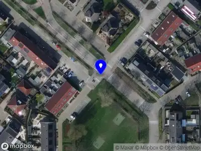 Ambulance met gepaste spoed naar de Van Esscheplantsoen in Strijen