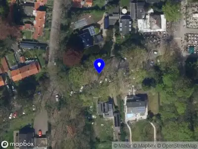 Brandweer met grote spoed naar de Koudelaan in Lage Vuursche vanwege waarnemen gaslucht