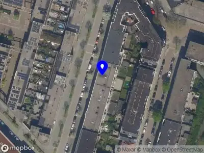 Ambulance met gepaste spoed naar de Schippersstraat in Rotterdam