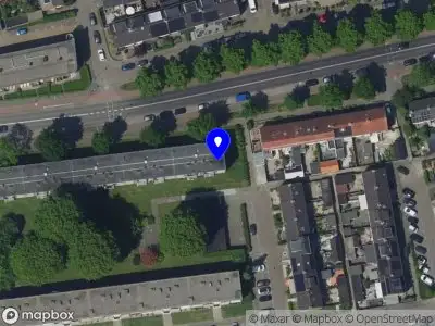 Ambulance met grote spoed naar de Peulenlaan in Hardinxveld-Giessendam