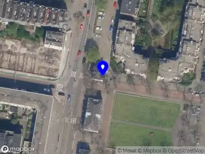 Ambulance met gepaste spoed naar de Boezemstraat in Rotterdam
