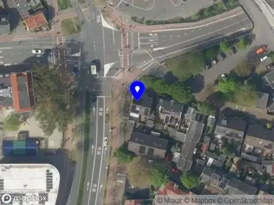 Politie naar de Hoenderweg in Hilversum vanwege aanrijding met letsel