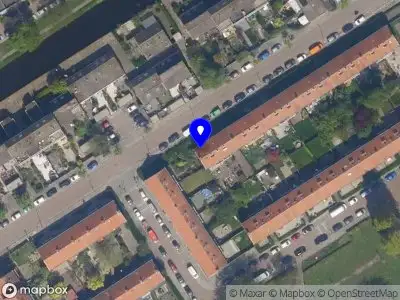 Ambulance met gepaste spoed naar de De Lugt in Rotterdam