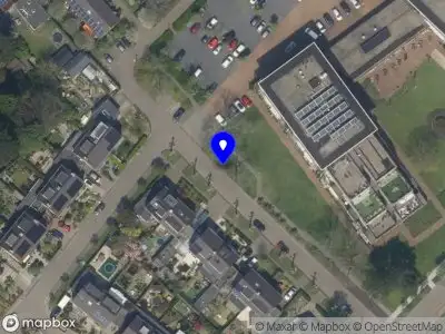 Ambulance met grote spoed naar de Koekoekslaan in Oostvoorne