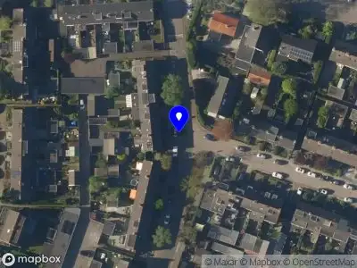 Brandweer met grote spoed naar de Tuinlaan in Maartensdijk vanwege voertuigbrand