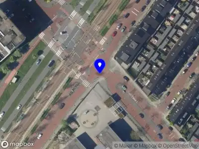 Ambulance met grote spoed naar de Aristoteleslaan in 's-Gravenhage