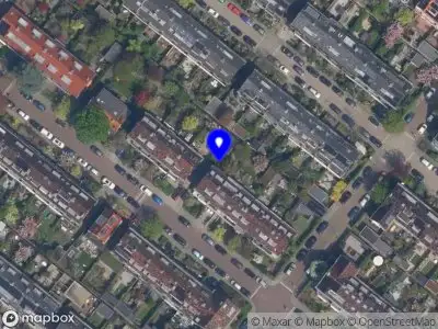 Brandweer met gepaste spoed naar de Hamakerstraat in Rotterdam vanwege wateroverlast