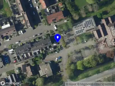 Ambulance met grote spoed naar de Klaproos in Opmeer