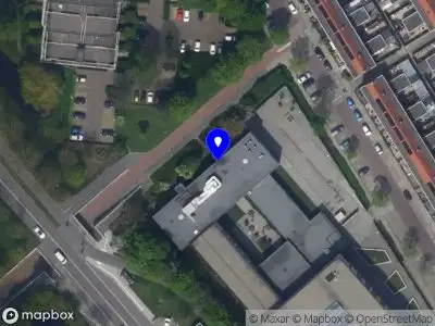 Ambulance met gepaste spoed naar de Toermalijnstraat in Leiden