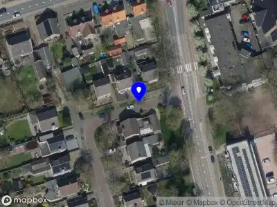 Brandweer met grote spoed naar de Spechtstraat in Made vanwege stankoverlast