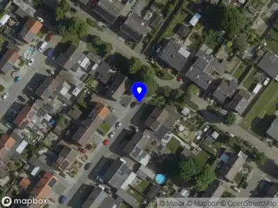 Brandweer met grote spoed naar de Kastanjestraat in Oirsbeek vanwege reanimatie