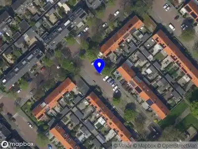Ambulance met grote spoed naar de Spechtstraat in Leiderdorp