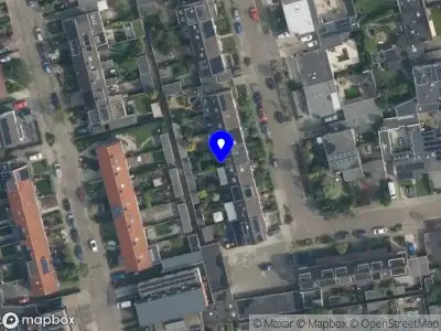 Brandweer met gepaste spoed naar de Prins Hendrikweg in Houten vanwege afhijsen patient