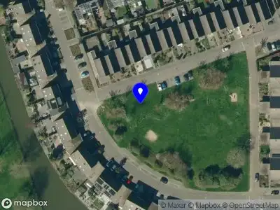 Politie naar de Eilandplein in Duiven vanwege aanrijding met letsel
