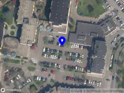 Ambulance met gepaste spoed naar de Aar in Rotterdam