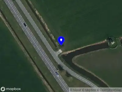 Politie met grote spoed naar de Brédyk in Stiens vanwege ongeval met letsel