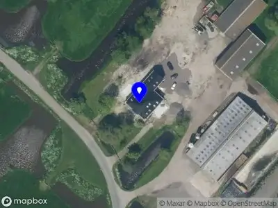 Traumahelikopter met grote spoed naar de Klemweg in Warder