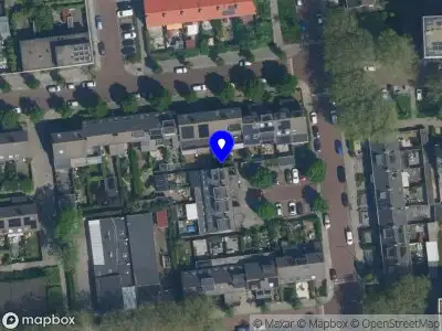 Brandweer met gepaste spoed naar de Laan van Berlijn in Haarlem