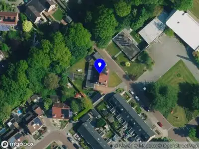 Politie naar de Jachtlaan in Tollebeek vanwege aanrijding met letsel
