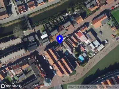Ambulance met gepaste spoed naar de Noordeinde in Spijkenisse