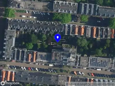 Ambulance naar de Tweede Jacob van Campenstraat in Amsterdam
