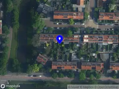 Ambulance met grote spoed naar de Borssenburg in Amstelveen