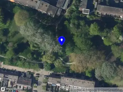 Ambulance met grote spoed naar de Vuurdoornpark in Zoetermeer