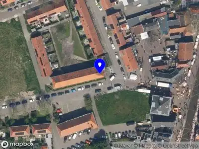 Ambulance met grote spoed naar de Slot de Houvelaan in Maasland
