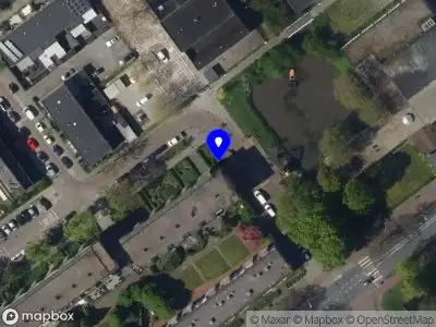 Ambulance met grote spoed naar de Gietenstraat in 's-Gravenhage