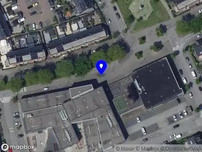 Ambulance met gepaste spoed naar de Jacob Marisstraat in Dordrecht