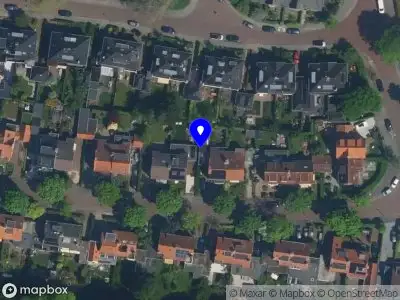 Ambulance met grote spoed naar de Jacques Perklaan in Heemstede
