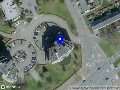 Brandweer met gepaste spoed naar de Messiaenpark in Eindhoven vanwege een buitenbrand