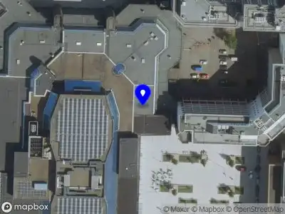 Brandweer met gepaste spoed naar de Forum in Maastricht vanwege een liftopsluiting