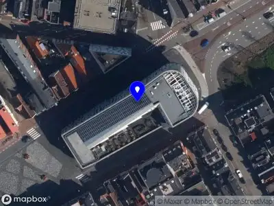 Brandweer met grote spoed naar de Damsterplein in Groningen vanwege afgaan automatisch brandalarm