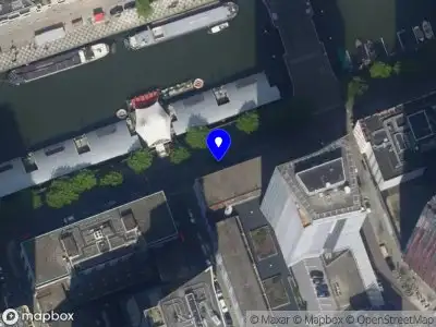 112 melding Ambulance met grote spoed naar de Wijnhaven in Rotterdam