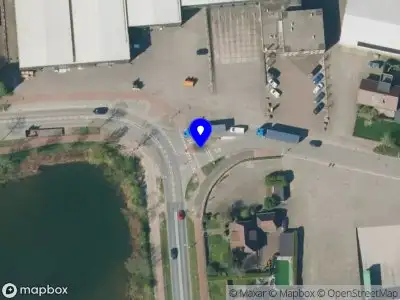 Politie naar de Kellenseweg in Tiel vanwege aanrijding met letsel