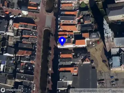 Brandweer met gepaste spoed naar de Bonifatiusplein in Leeuwarden vanwege een buitenbrand
