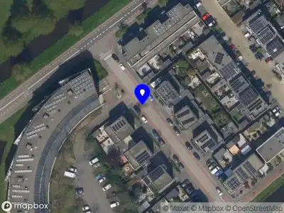 Ambulance met gepaste spoed naar de Belcantodreef in Krimpen aan den IJssel