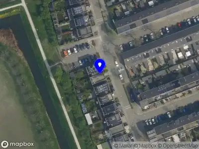 Ambulance met grote spoed naar de Azijnmakerstraat in Delfgauw