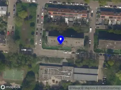 Ambulance met gepaste spoed naar de Curaçaolaan in Vlaardingen
